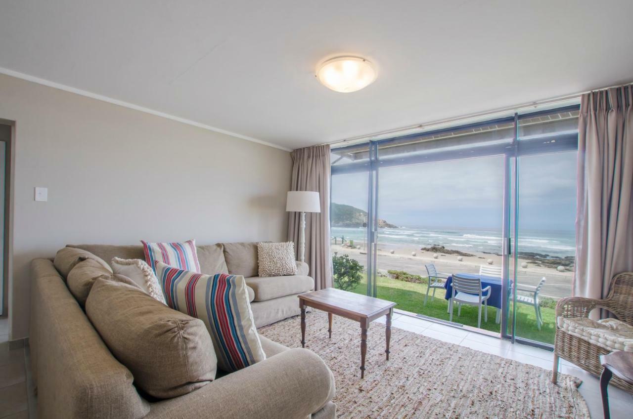 Herolds Bay Accommodation - Hiers Ons Weer Downstairs Екстериор снимка